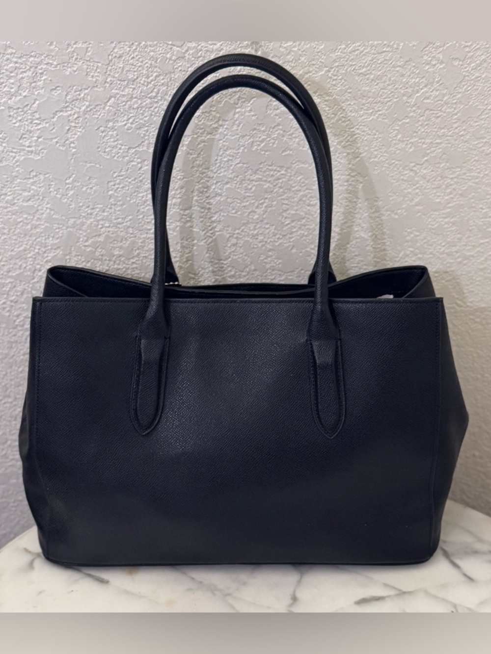 Coach Black Bailey Caryall Tote,Gold pin mount logo, star charm,adjustable sides - Picture 5 of 10